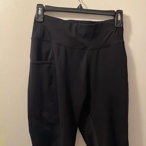 Popfit black leggings, high rise, 3/4 length with pockets